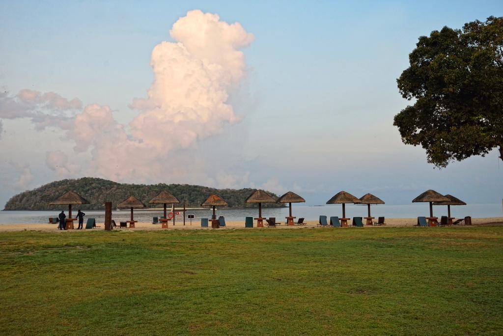 Federal Villa Beach Resort Langkawi Exterior foto
